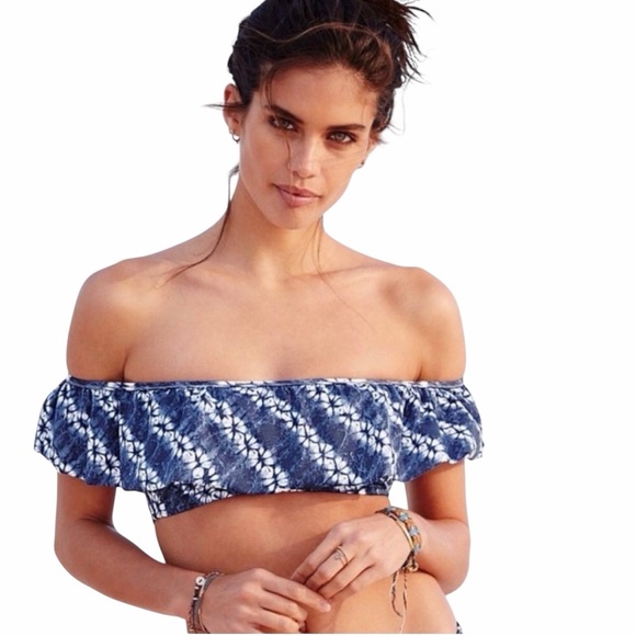 Victoria's Secret Other - Victoria’s Secret Off the‎ Shoulder Tie Dye Bikini Top